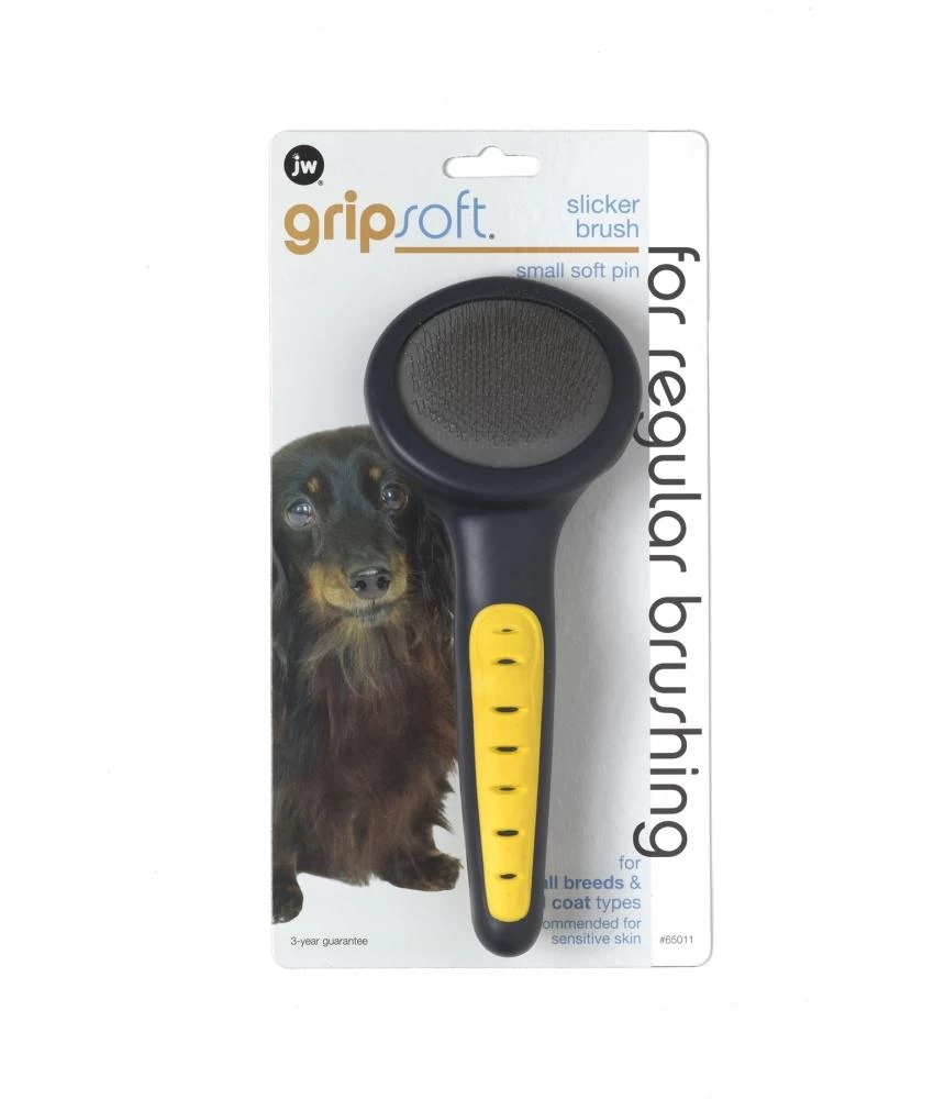 JW Pet Gripsoft Slicker Brush 4 JW Pet Gripsoft Slicker Brush - Image 2